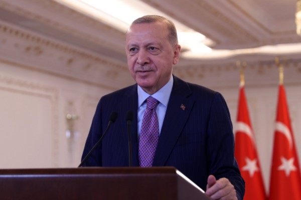 Cumhurbaşkanı Erdoğan ve Bakan Bayraktar, Barzani’yi kabul etti