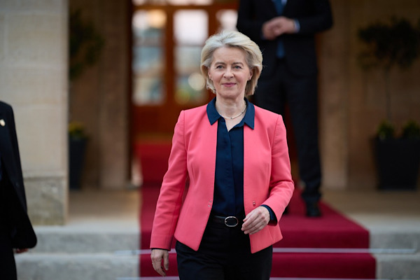 Leyen: İran’a nükleer silah geliştirmesine izin verilmemelidir