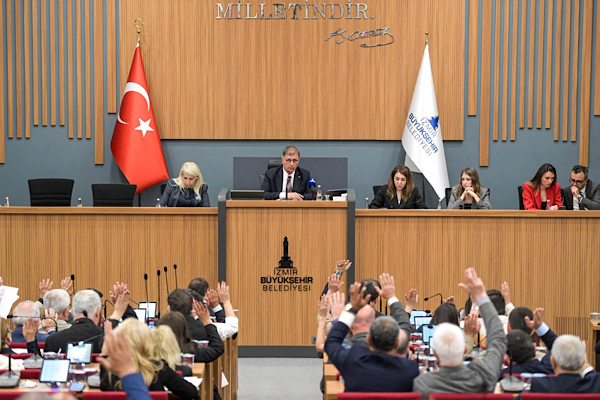 Büyükşehir Meclisi’nde ESHOT hesaplarına oybirliği