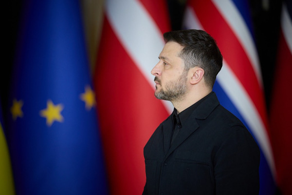 Zelenski: Rusya, Kiev ve diğer şehirleri hedef aldı
