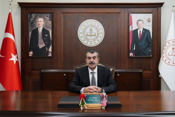 Tekin: Projenin özel evlatlarımız için hayırlı sonuçlara vesile olmasını diliyorum