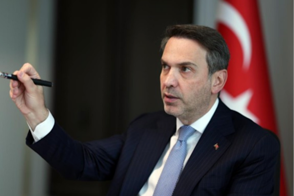 Bayraktar, Azerbaycan Enerji Bakanı Şahbazov ile bir araya geldi