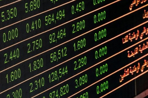 BIST 30’da sınırlı yükseliş ve hisse bazlı ayrışma öne çıktı