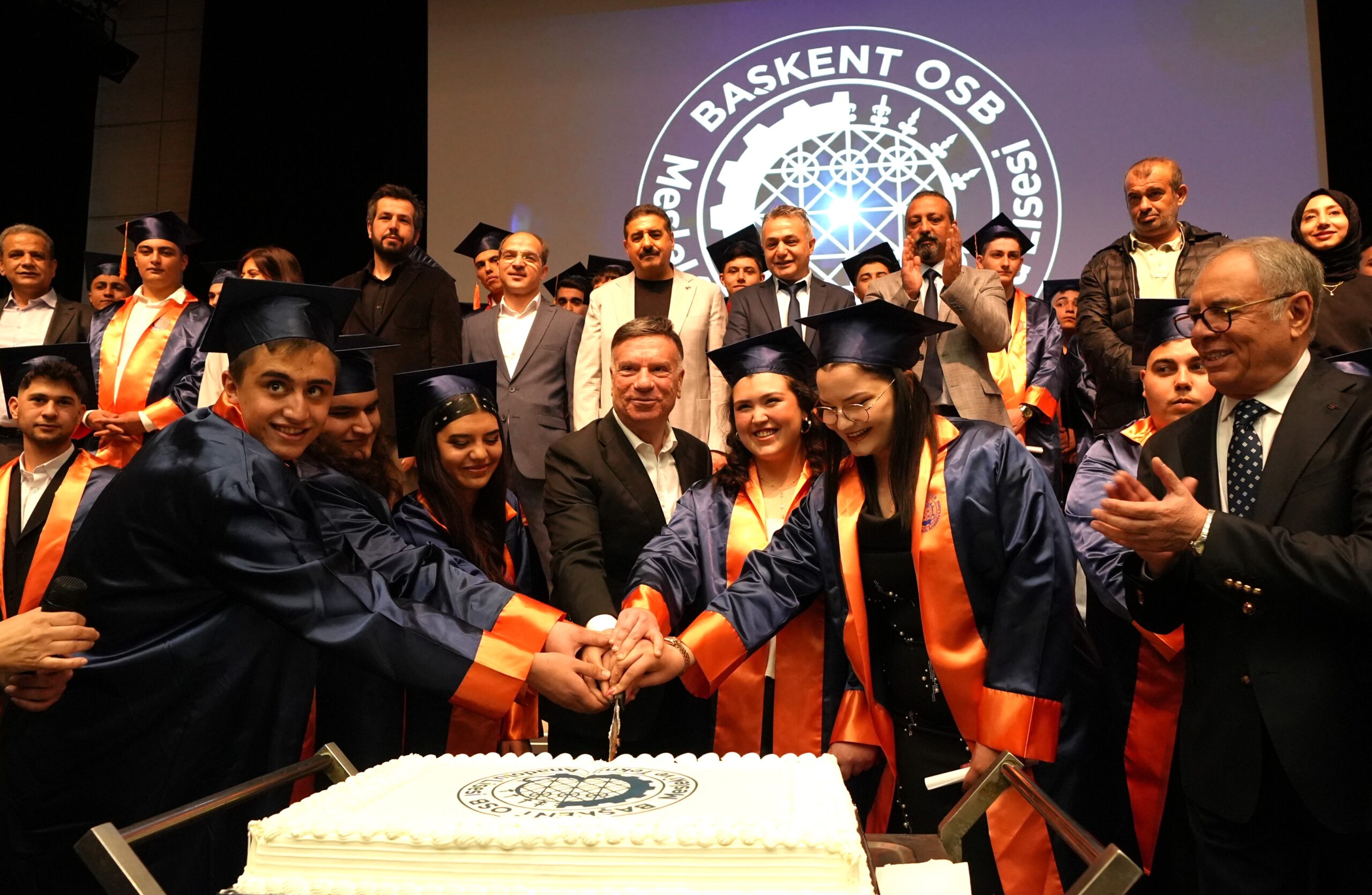 Başkent OSB MTAL, 2026 Mezunlarını 19 Mayıs Ruhuyla Geleceğe Uğurladı