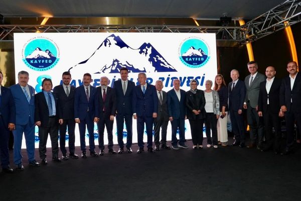 Büyükkılıç: Birliğin, beraberliğin, dayanışmanın en güzel örneklerini sergiliyoruz