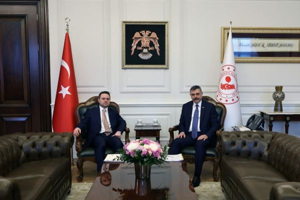 Bakan Çiftçi ve Bakan Gürlek, MHP Genel Başkanı Bahçeli’yi ziyaret etti