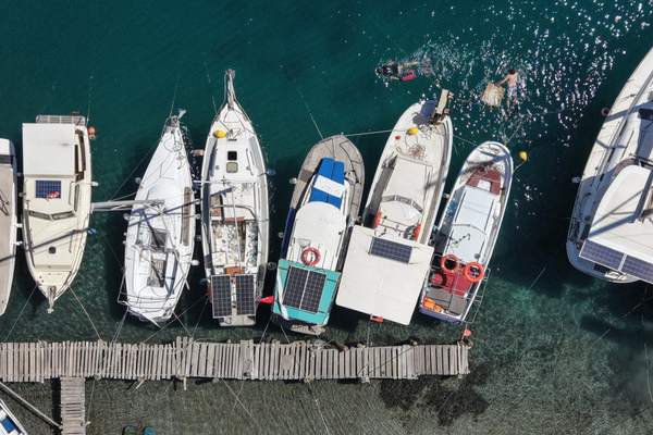 Gümüşlük’te deniz dibi temizliği gerçekleştirildi