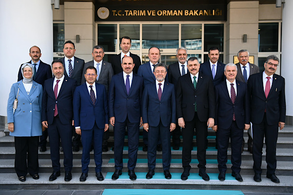 Konya heyeti, Ankara’da bakanlarla görüştü