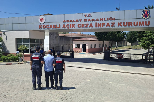 Kocaeli’de 18 yıl 4 ay hapis cezası bulunan şahıs yakalandı