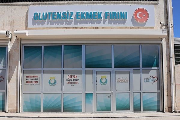 Haliliye’de glutensiz ekmek üretimi binlerce hastaya ulaşıyor