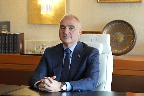 Bakan Ersoy: Gece müzeciliğinde yeni sezona başladık