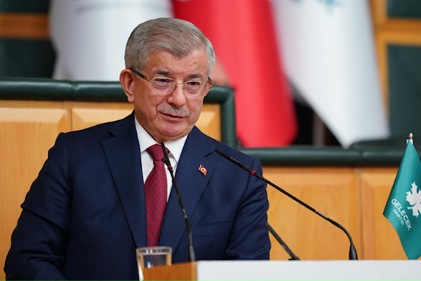 Davutoğlu: Aliya’nın kahraman çocuklarını gönülden tebrik ediyorum