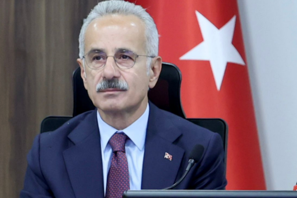 Bakan Uraloğlu: Halkalı-Arnavutköy metro hattı açılıyor