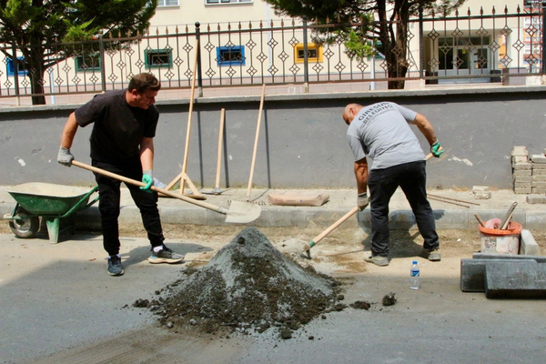 Giresun Belediyesi kent genelinde altyapı ve üstyapı çalışmalarını sürdürüyor