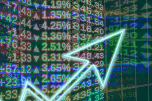 Fed öncesi temkinli duruş BIST 100 endeksini zirvede tutuyor