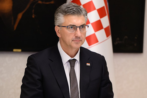 Plenkovic: Eğitime yapılan en büyük yatırımların gerçekleştirildiği bir dönemdeyiz