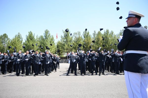 Zorluoğlu: 360 polis memuru mezun oldu