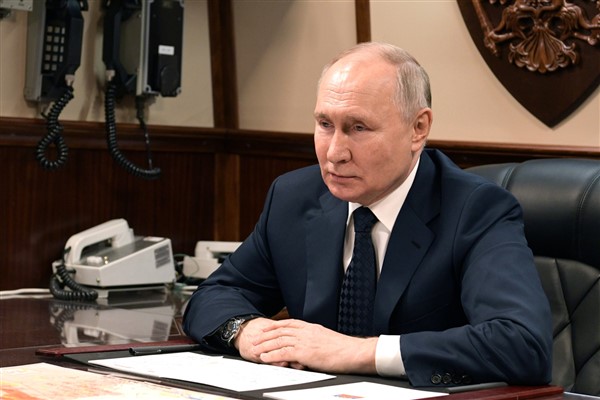 Putin: Rusya, geleneksel aile değerlerini benimseyenlere kapılarını açıyor
