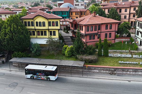 Eskişehir’in turistik noktaları tek hatta buluştu: OtobEs26 seferlere başladı