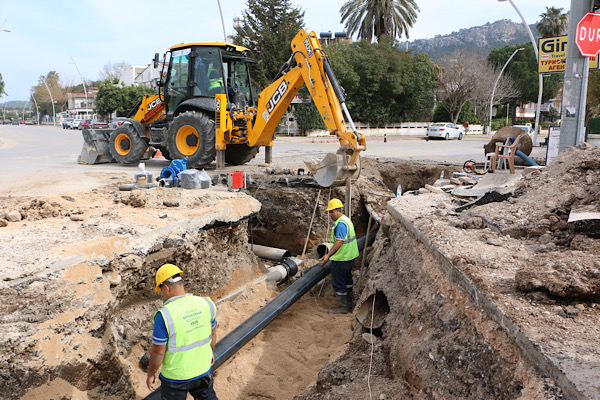  Kemer’de içme suyu ve kanalizasyon altyapı çalışmaları sürüyor