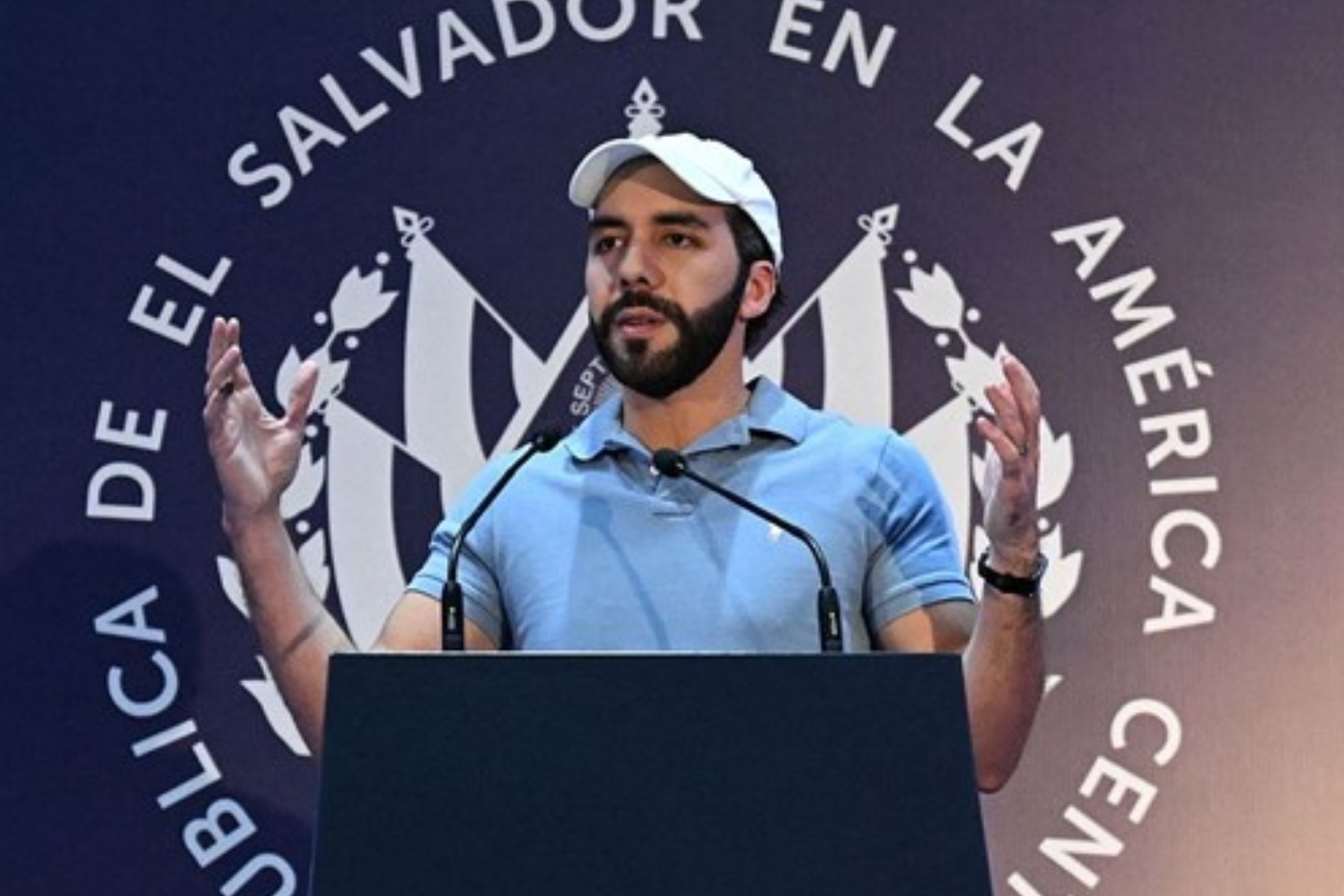 Bukele: Güçlü ol Venezuela