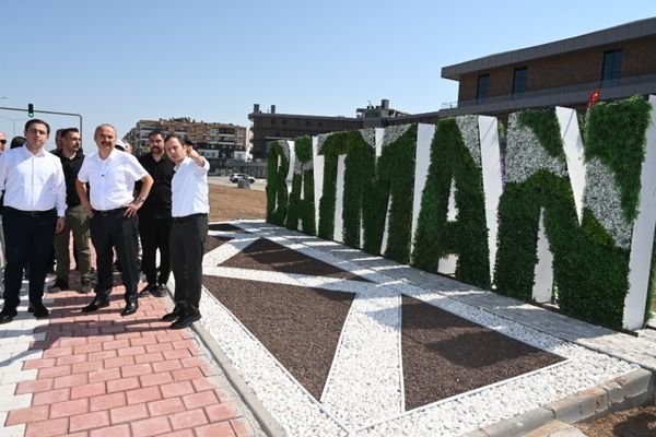 Batman’da kent girişlerine yeni şehir kimliği