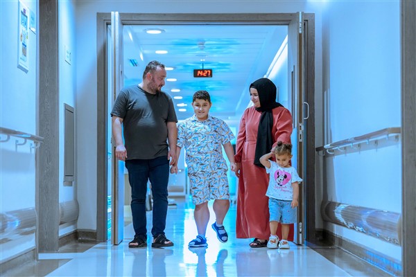 Toplumsal desteğin ardından Yiğit Elma’nın tedavisi sürüyor