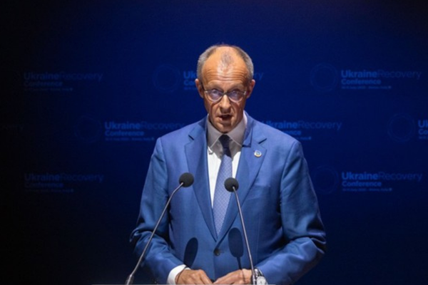 Merz: Almanya savunmada daha fazla sorumluluk üstleniyor