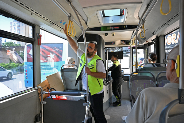 Antalya Büyükşehir Belediyesi ekiplerinden toplu taşımada klima denetimi