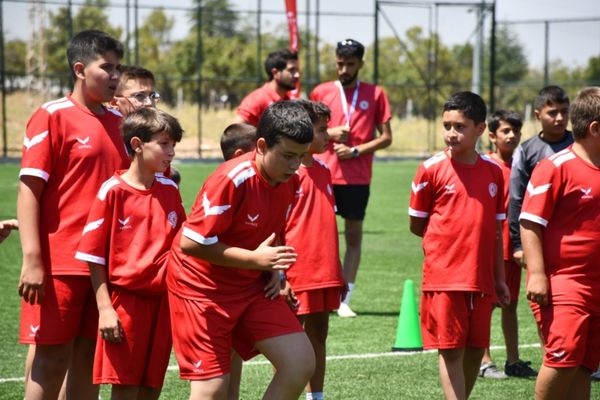 Kazımkarabekir’de yaz futbol kursu başladı