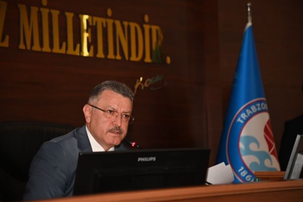 Genç: Dini değerlerimizle kimse alay edemez