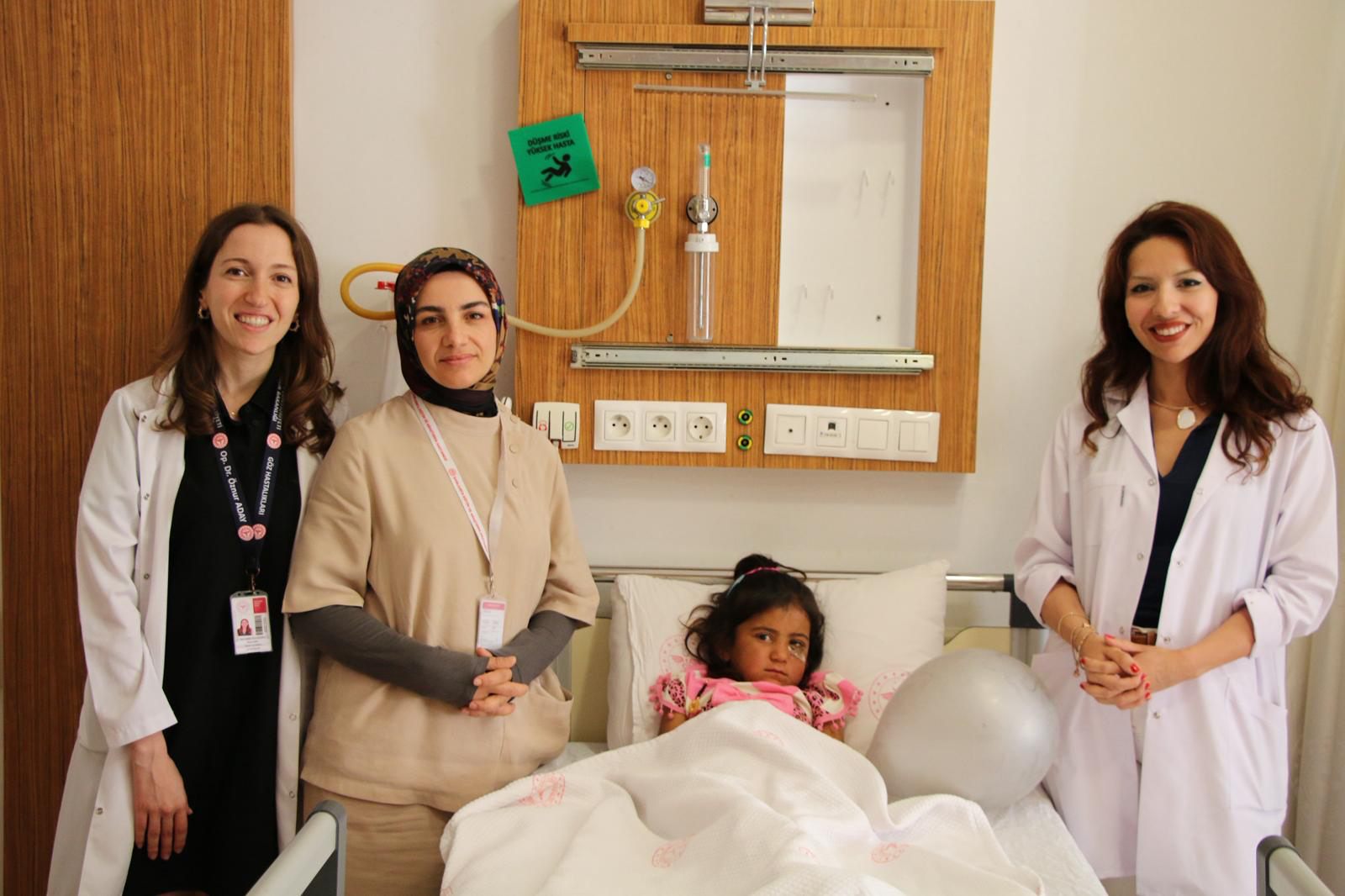 Şanlıurfa’da ilk kez uygulanan operasyonla 5 yaşındaki çocuğun görme yetisi kurtarıldı