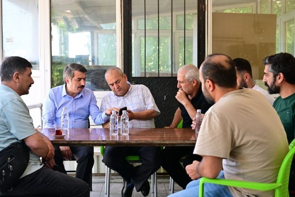 Yıldırım Belediye Başkanı Yılmaz’dan Teleferik Mahallesi esnafına ziyaret