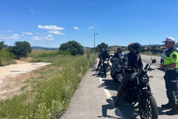 Çanakkale’de motosiklet denetimlerinde 14 araç trafikten men edildi