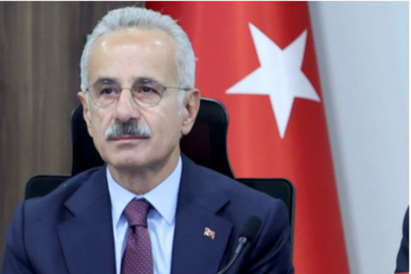 Bakan Uraloğlu: Marmara Otoyol Ringi’nin 925 kilometresini trafiğe sunduk