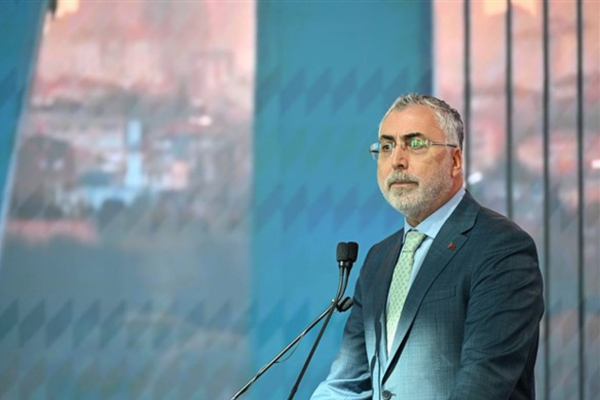 Bakan Işıkhan: Hepatit tedavisi ve aşı giderleri SGK tarafından karşılanıyor