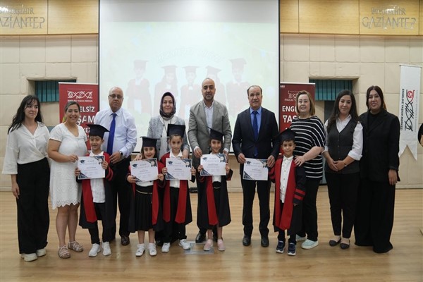 Gaziantep’te CODA & COBA Çocuk Eğitim Merkezi’nde mezuniyet töreni düzenlendi