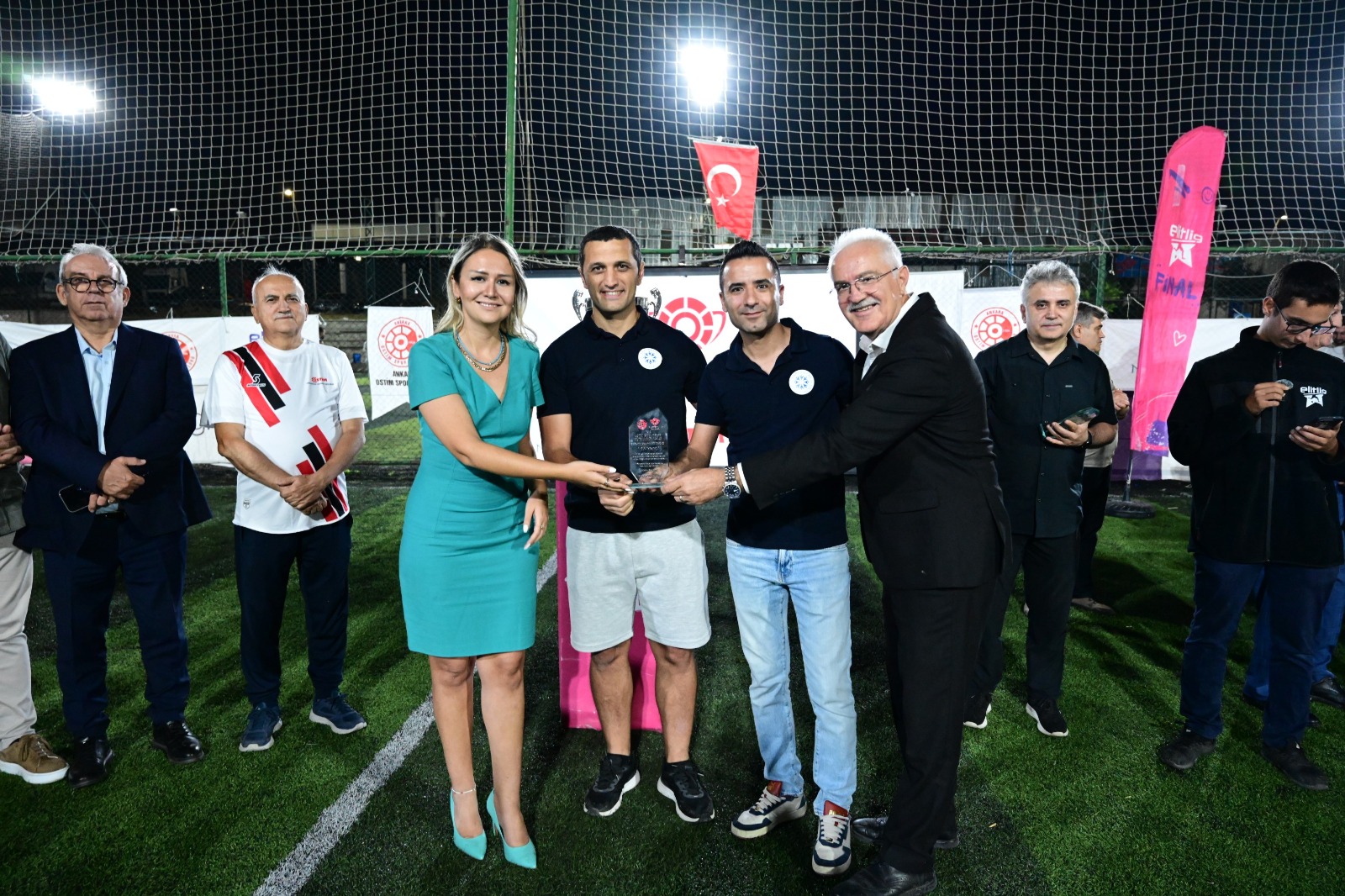OSTİM’de Futbol Turnuvası Fair Play Ruhu ile Tamamlandı