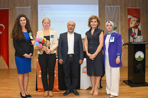 Osmangazi’de Alzheimer hastalığına ilişkin bilgilendirme semineri düzenlendi
