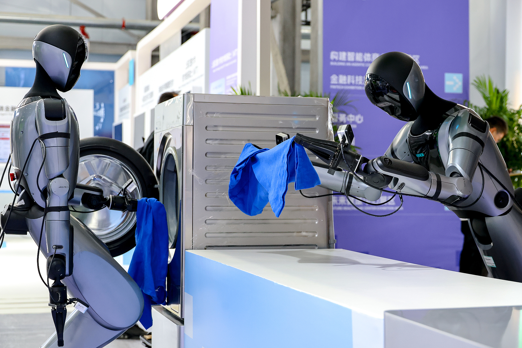 Çin’de üretken YZ kullanıcı sayısı 700 milyonu aştı