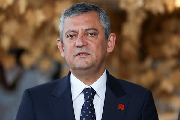 YENİ Parti Genel Başkanı Özel: Milletimizin başı sağ olsun