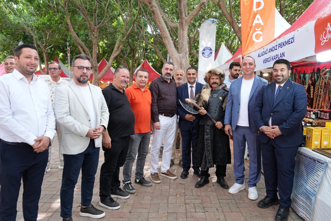 Başkan Kotan, Antalya’daki Adana Lezzet Durağı açılışına katıldı