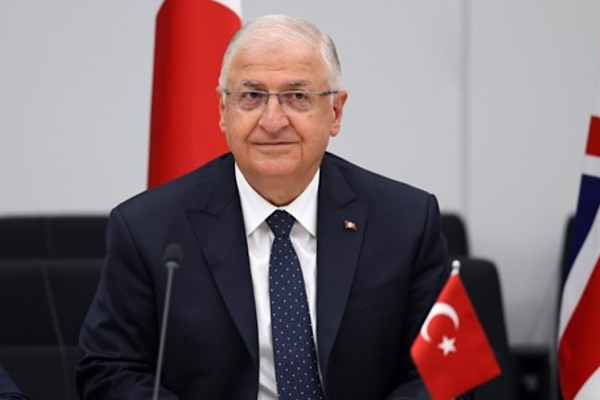 Güler: Japonya ile askerî ve savunma sanayisi ilişkilerimizi geliştirmeyi arzu ediyoruz