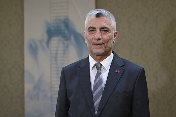 Bolat: İhracatçılarımızın üzerindeki vergi yükünü azaltıyoruz