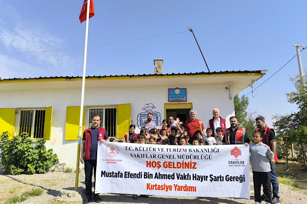 Diyarbakır’da kırsal bölgelerde öğrenim gören çocuklara eğitim desteği sağlandı