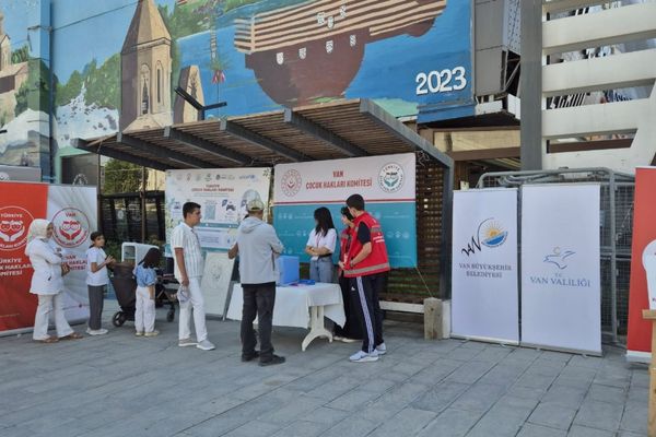 Van’da çocuklardan çevre ve iklim değişikliği mesajı