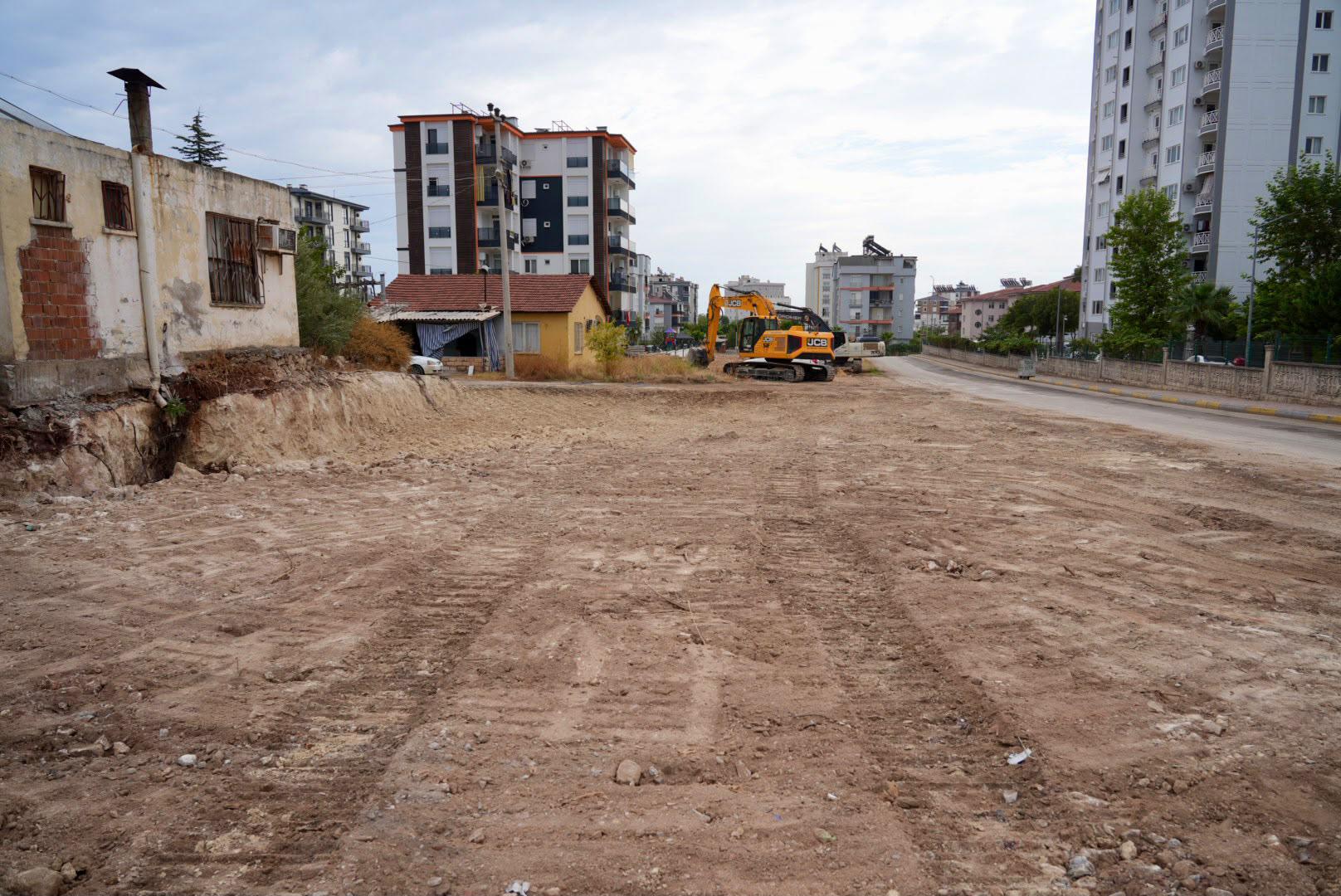 Kepez’de Gazi Mahallesi’nin ulaşım ve yaşam alanları yenileniyor