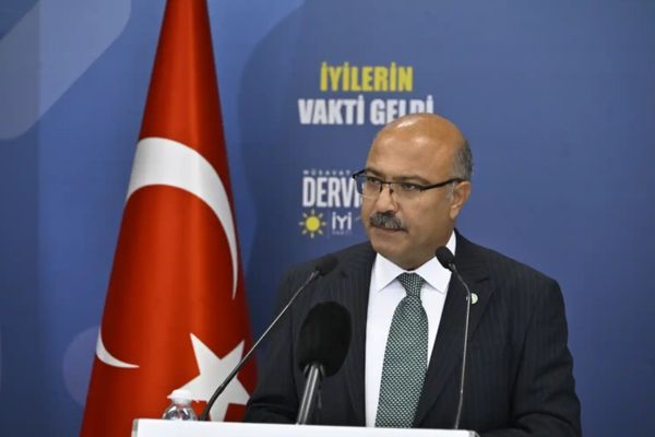 İYİ Partili Ulusoy: Güneş enerjisi kullanan çiftçilere ceza kesilmesini soruşturun