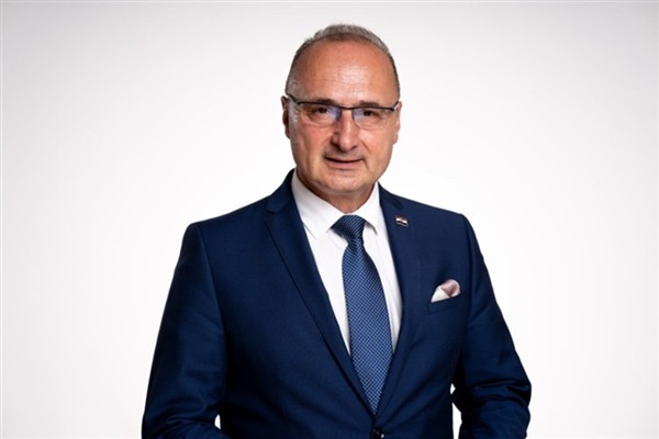 Radman, Ukrayna Dünya Kongresi Başkanı Grod ile görüştü