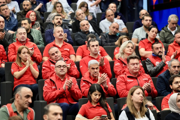 İBB iştirakleri ile DİSK’e bağlı sendikalar arasında TİS imzalandı
